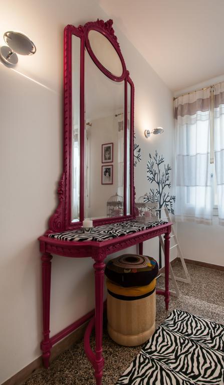 Ve-Nice Suite Misericordia C2607B Wenecja Pokój zdjęcie